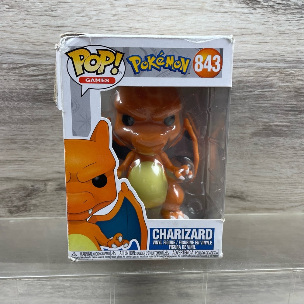 2021 Funko Pop! Vinyl: Pokémon - Charizard #843 *Damaged Box*